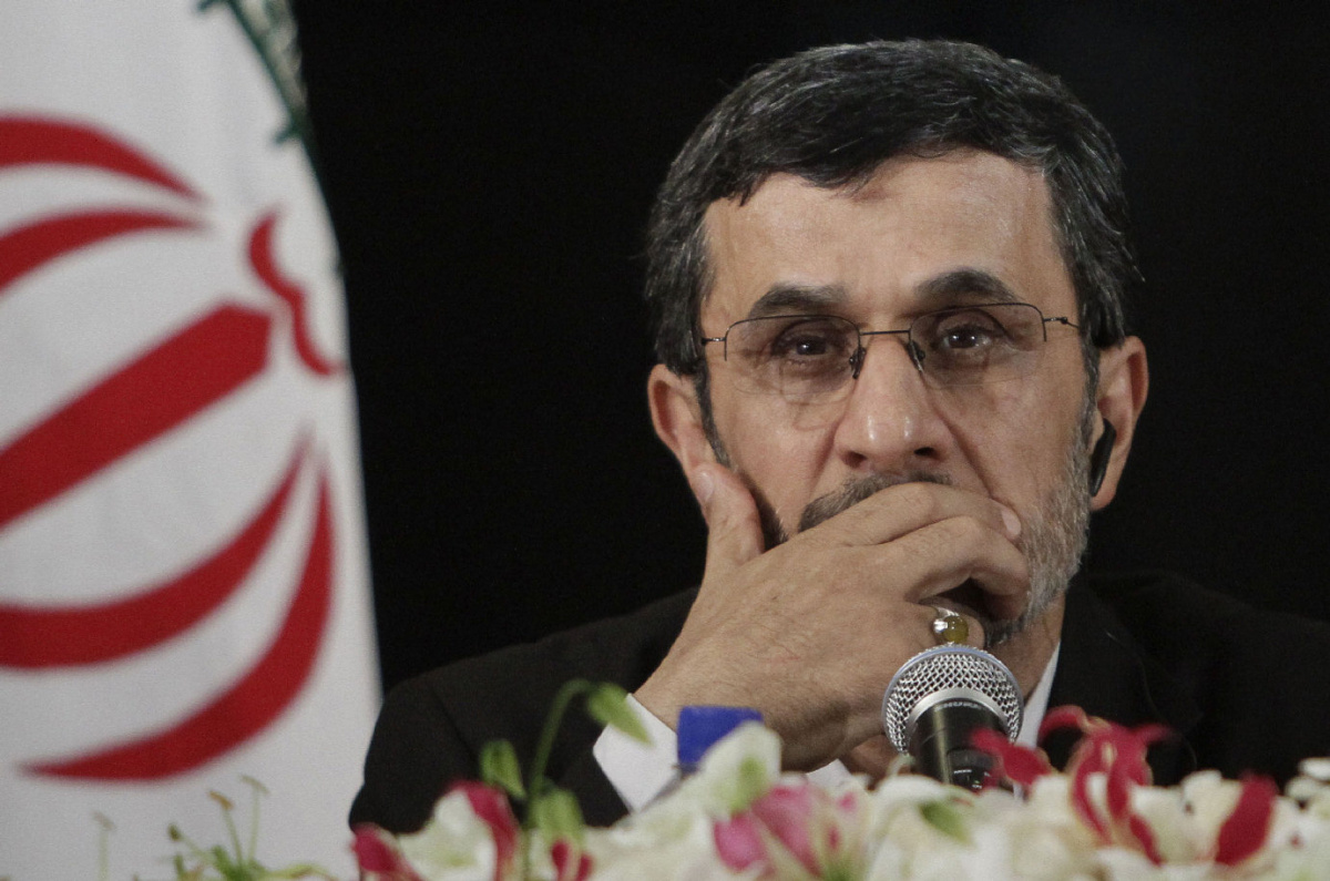 « Ahmadinejad, mon héros », Houria Bouteldja pour les nuls